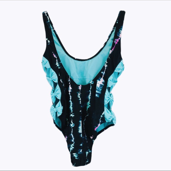 CYN&LUCA One piece Swimsuit - Picture 5 of 6